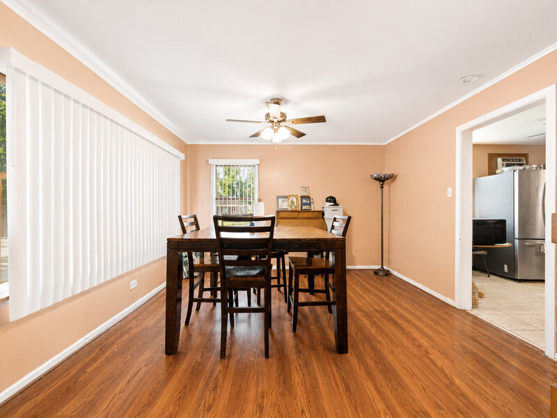 139 Peach Street Park Forest IL 60466