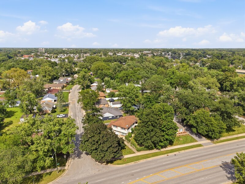 139 Peach Street Park Forest IL 60466