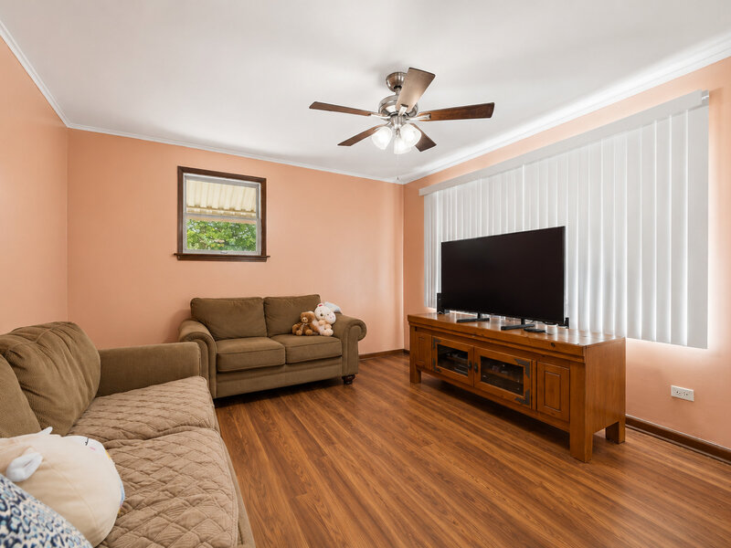 139 Peach Street Park Forest IL 60466