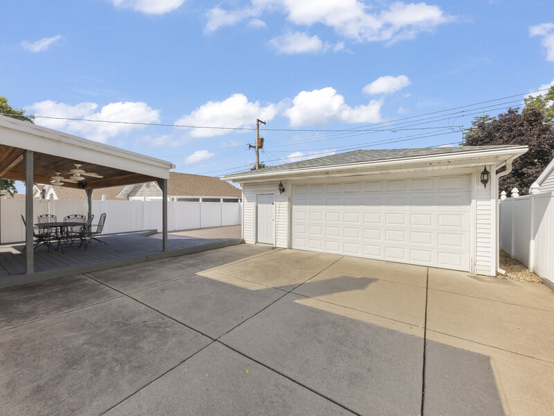 9204 Parkside Avenue Oak Lawn IL 60453