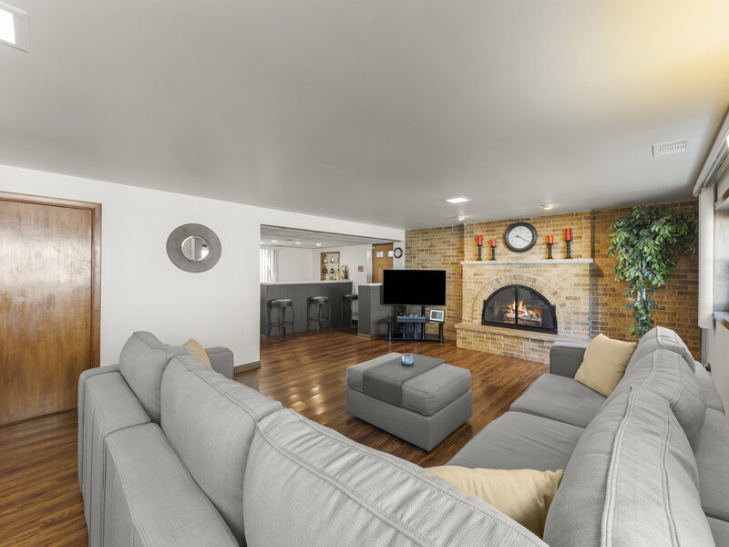9204 Parkside Avenue Oak Lawn IL 60453