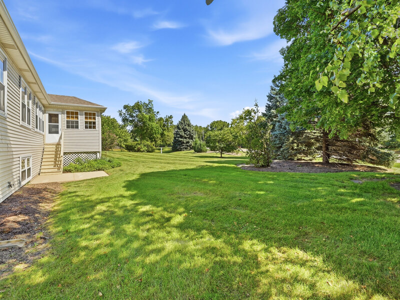 210 Stillwater Court Oswego IL 60543