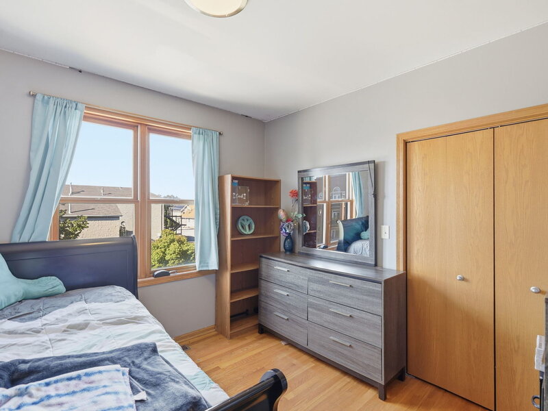 4135 S Vincennes Avenue Chicago IL 60653