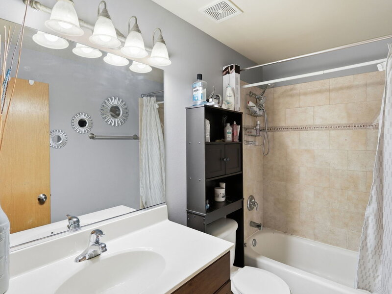 4135 S Vincennes Avenue Chicago IL 60653