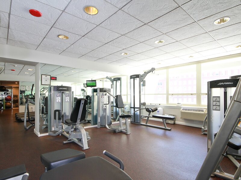 111 E Chestnut Street Chicago IL 60611