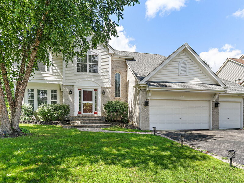 728 Brighton Circle Port Barrington IL 60010