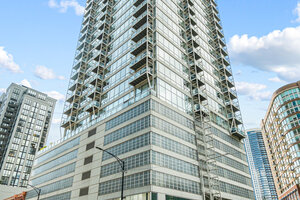 Photo of 653 N Kingsbury Street Chicago IL 60654 Unit 2402