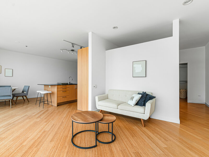 653 N Kingsbury Street Chicago IL 60654