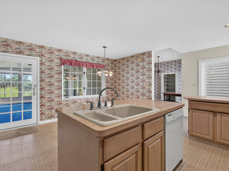 25651 W Illinois Route 60 Highway Grayslake IL 60030