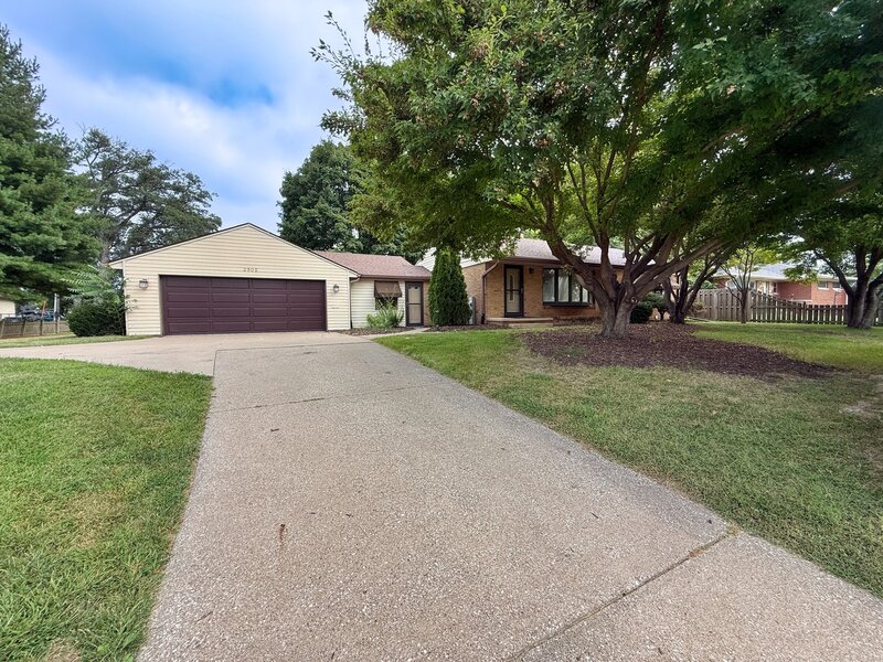 2905 31st Avenue Rock Island IL 61201