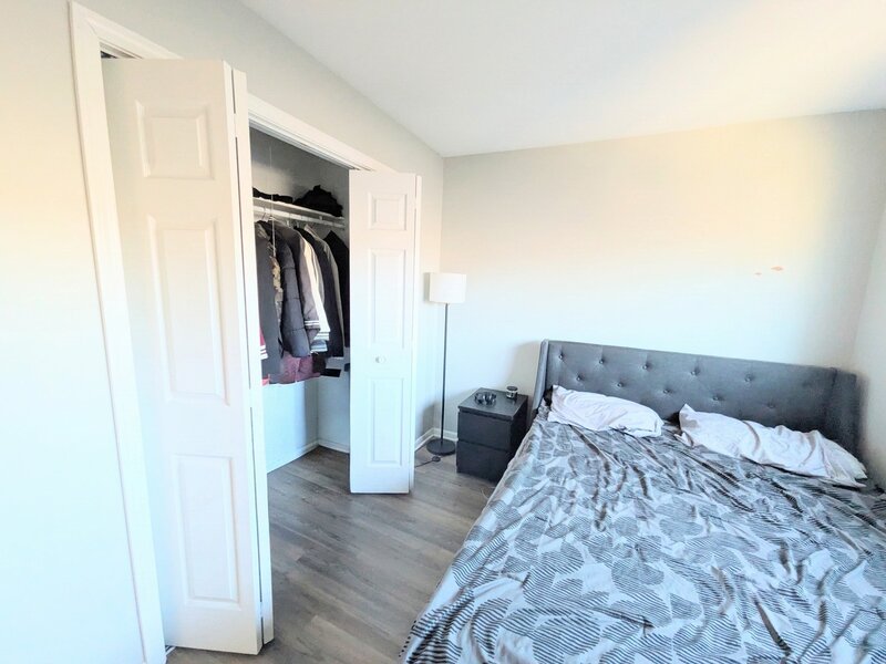 1243 Brown Street Des Plaines IL 60016