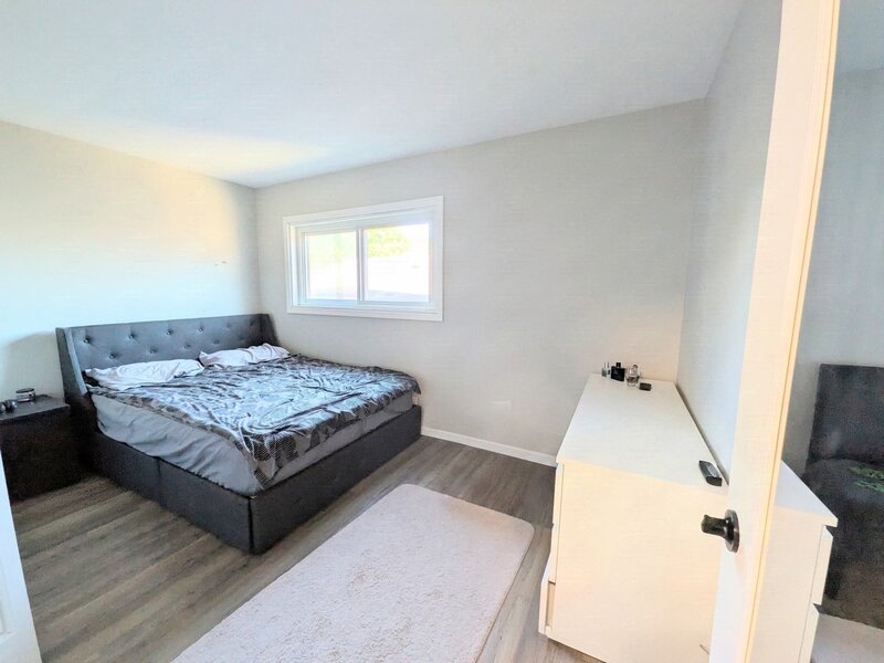 1243 Brown Street Des Plaines IL 60016