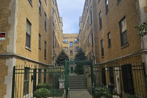 Photo of 7213 S Yates Boulevard Chicago IL 60649 Unit 3A