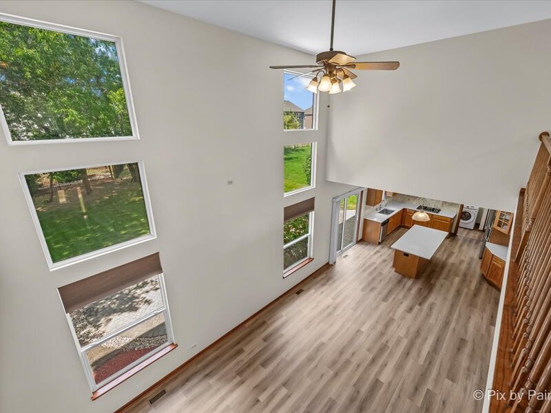 2240 Barrett Drive Algonquin IL 60102