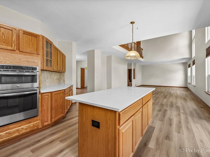 2240 Barrett Drive Algonquin IL 60102