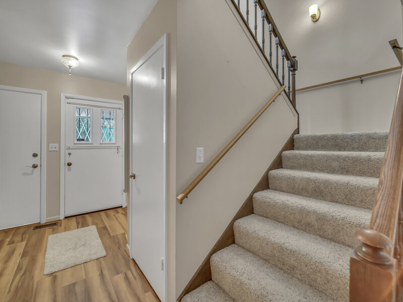 640 Burgundy Court Elk Grove Village IL 60007
