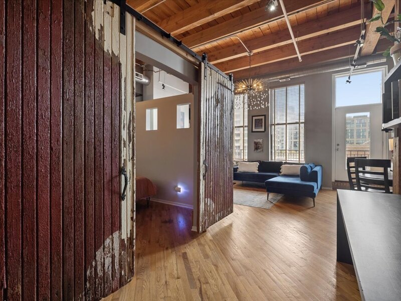 616 W Fulton Street Chicago IL 60661