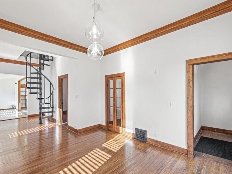 610 Mcclure Avenue Elgin IL 60123