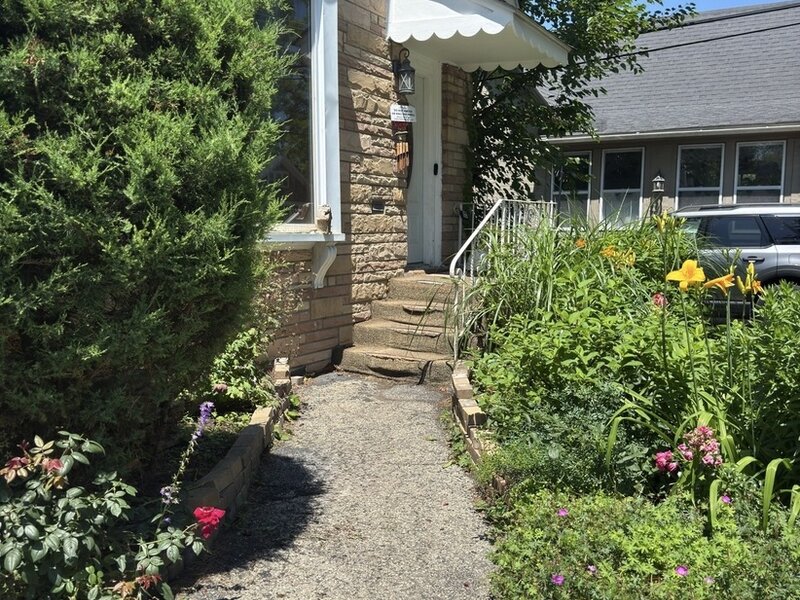 610 Mcclure Avenue Elgin IL 60123