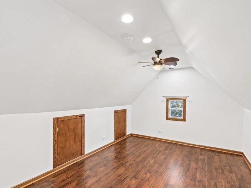 610 Mcclure Avenue Elgin IL 60123