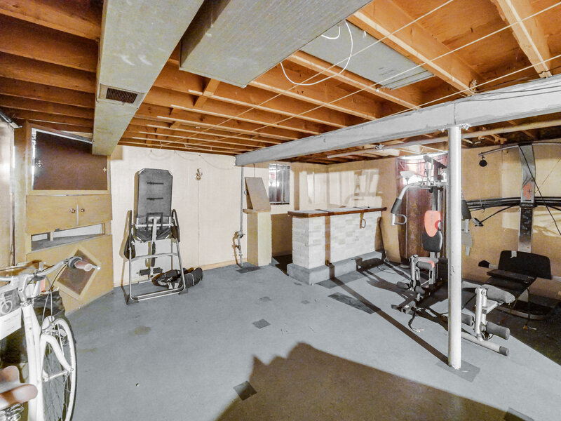 2970 W Columbus Avenue Chicago IL 60652