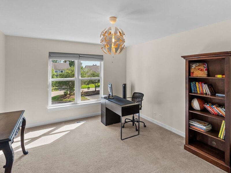 503 Barton Creek Drive Lake In The Hills IL 60156