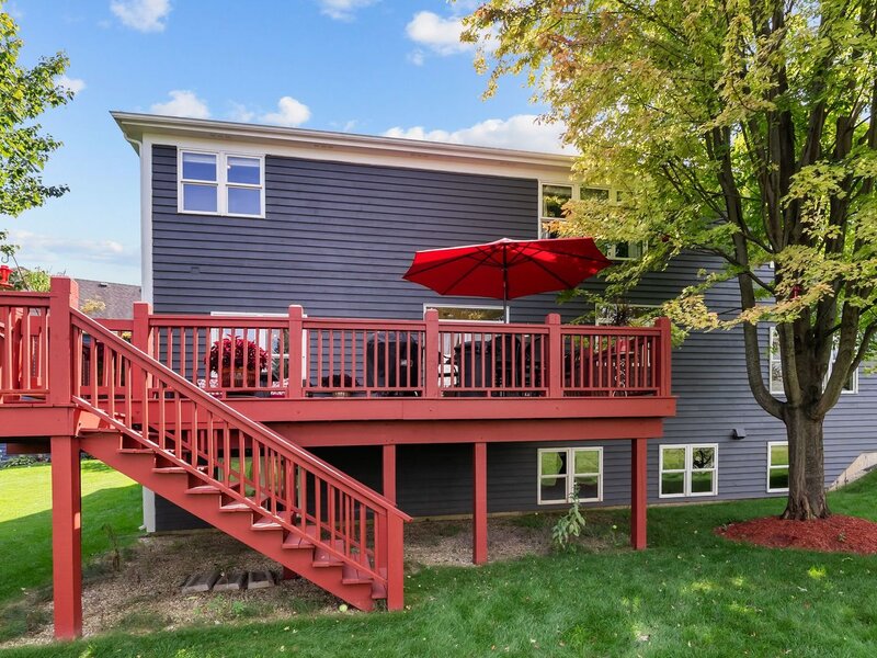 503 Barton Creek Drive Lake In The Hills IL 60156
