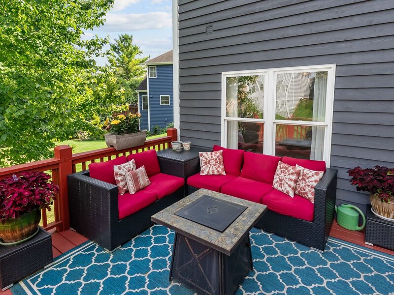 503 Barton Creek Drive Lake In The Hills IL 60156