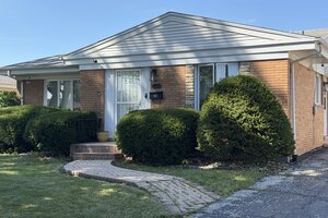 Photo of 10834 Hastings Street Westchester IL 60154