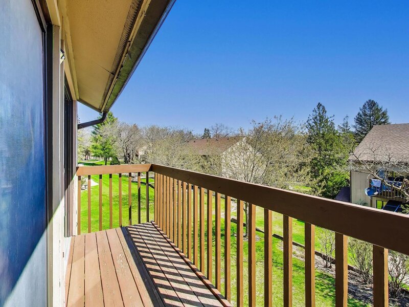 22 Jamaica Colony Fox Lake IL 60020