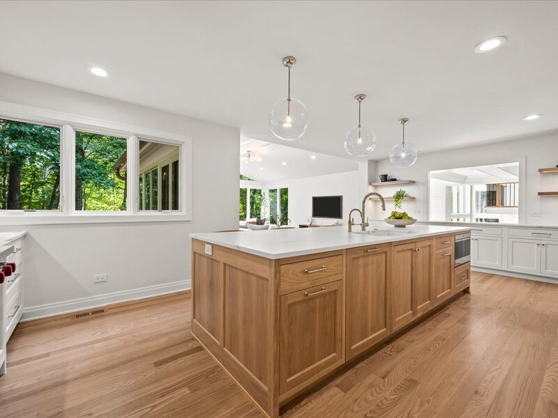 1221 Loch Lane Lake Forest IL 60045