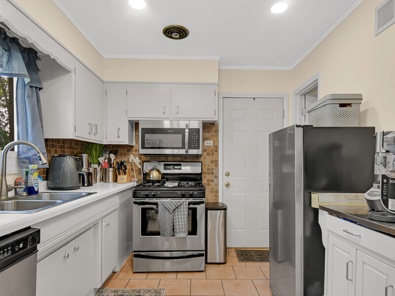 15218 Dorchester Avenue Dolton IL 60419