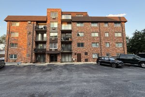 Photo of 7110 W 93rd Place Oak Lawn IL 60453 Unit 3F