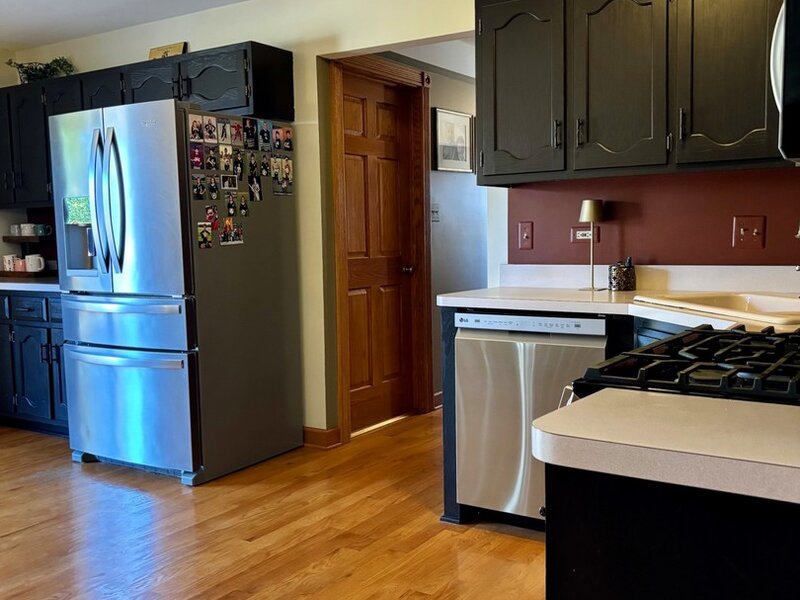 17002 Ozark Avenue Tinley Park IL 60477