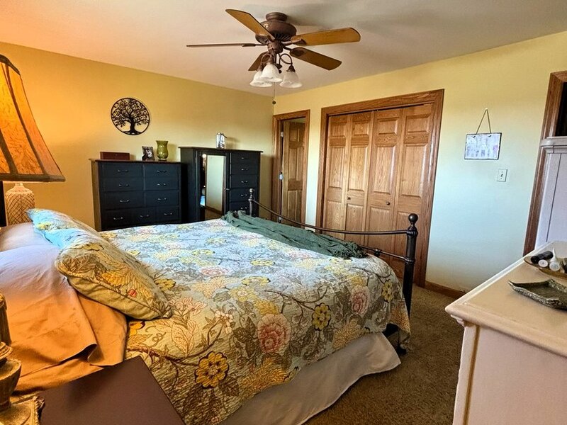 17002 Ozark Avenue Tinley Park IL 60477