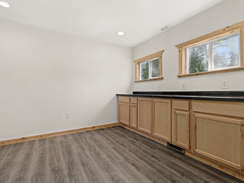 332 Gilbert Terrace Machesney Park IL 61115