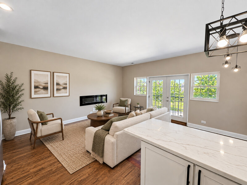 543 E 43rd Street Chicago IL 60653