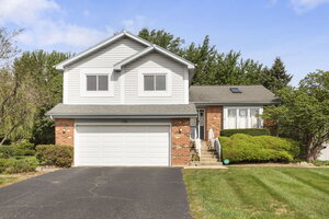 Photo of 176 Denberry Court Lake Zurich IL 60047