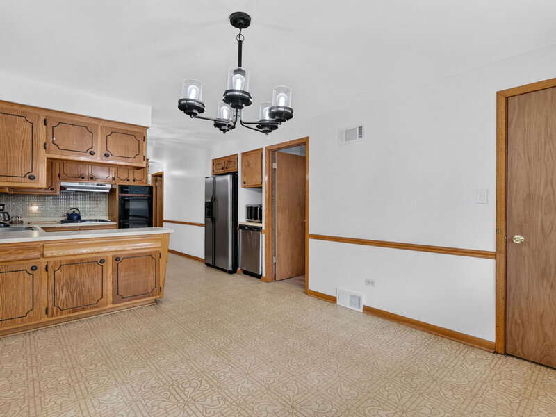 7001 W 81st Street Burbank IL 60459