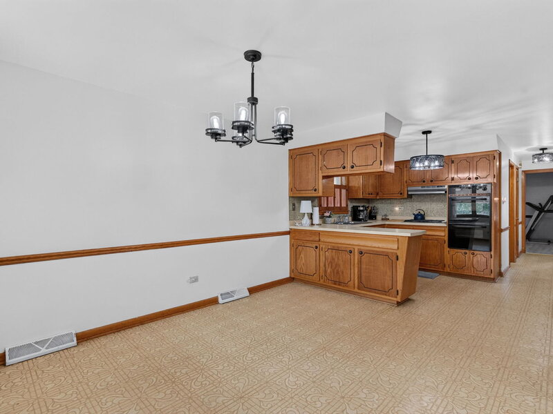 7001 W 81st Street Burbank IL 60459