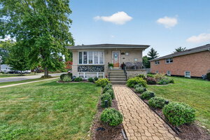 Photo of 7001 W 81st Street Burbank IL 60459