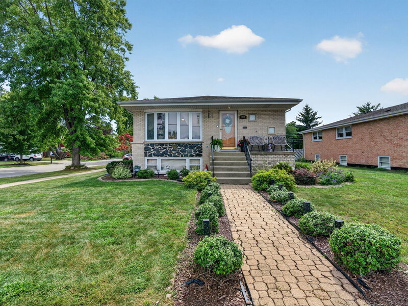 7001 W 81st Street Burbank IL 60459