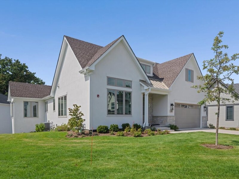 1107 Hawthorn (lot 141) Lane Western Springs IL 60558