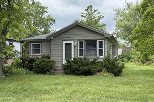 Photo of 15700 Leclaire Avenue Oak Forest IL 60452