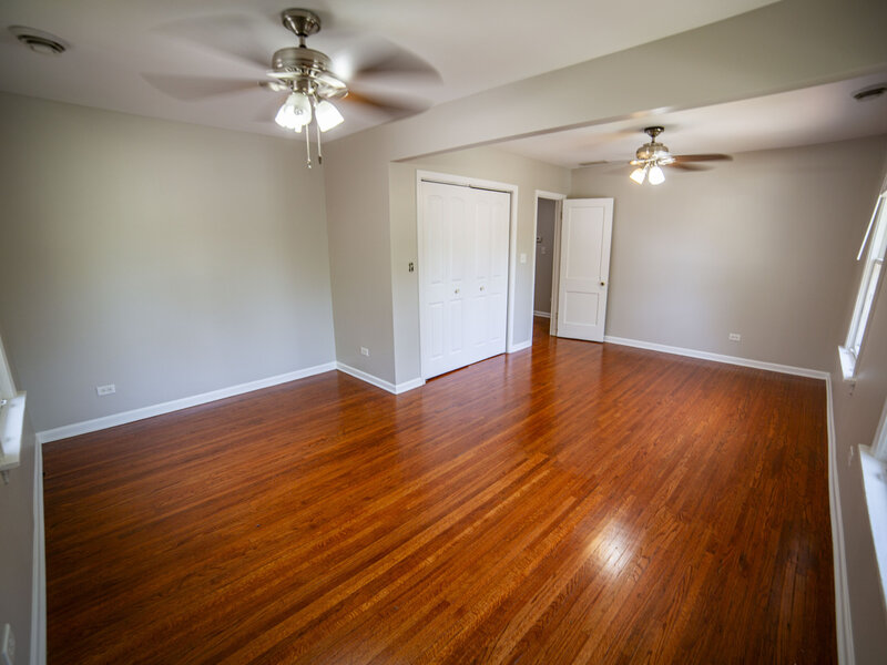11359 S Bell Avenue Chicago IL 60643
