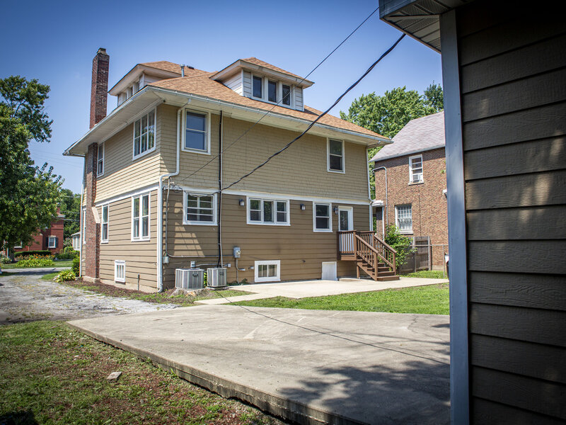 11359 S Bell Avenue Chicago IL 60643