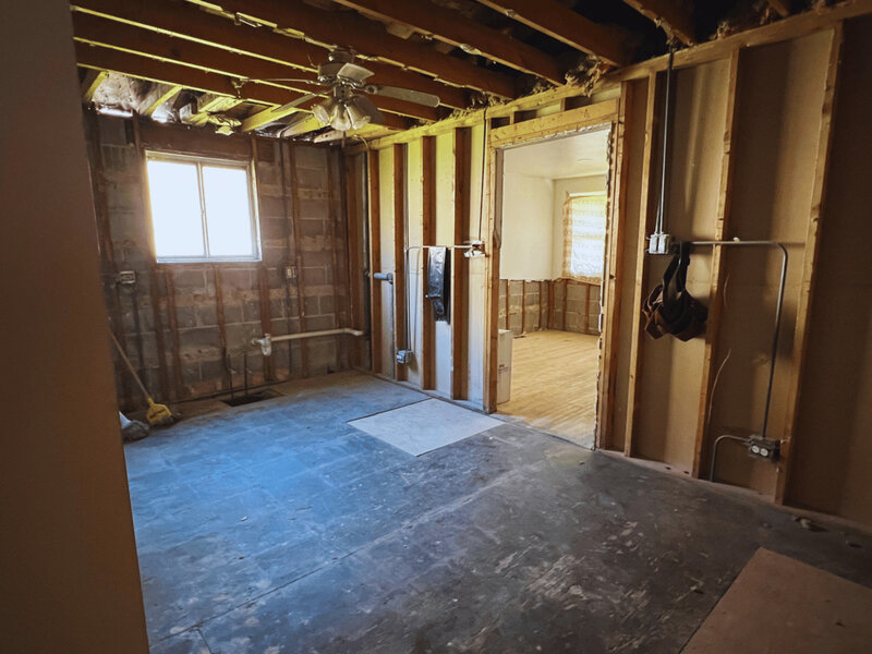 6728 S Carpenter Street Chicago IL 60621
