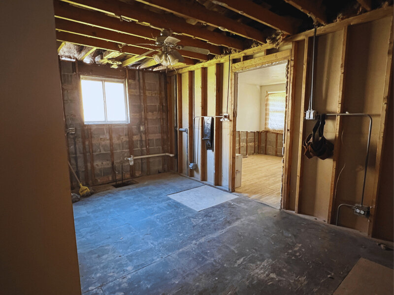 6728 S Carpenter Street Chicago IL 60621