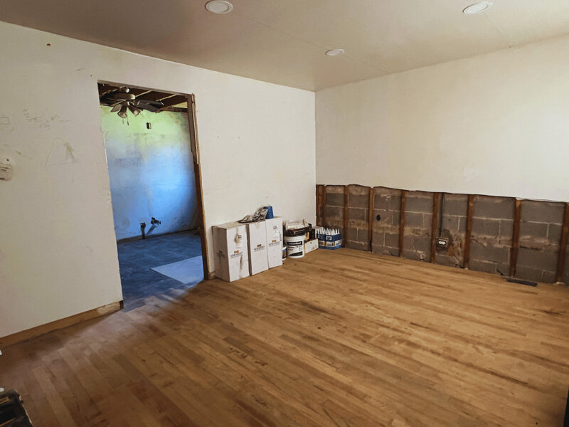 6728 S Carpenter Street Chicago IL 60621