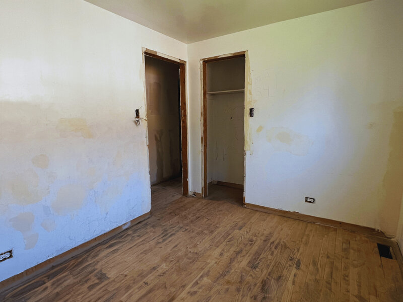 6728 S Carpenter Street Chicago IL 60621